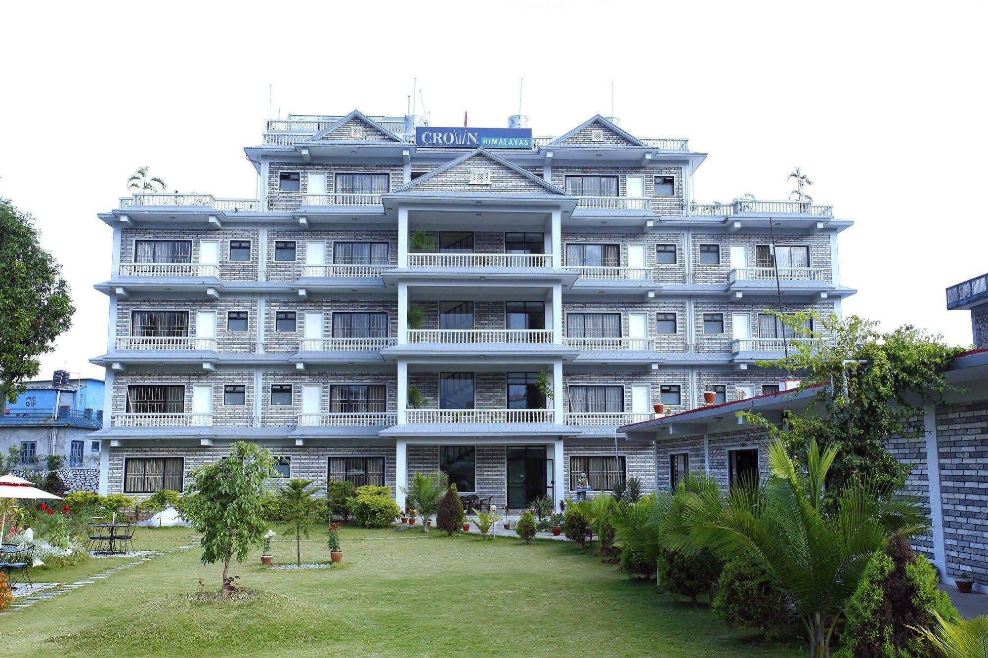 Hotel Crown Himalayas Pokhara Dış mekan fotoğraf